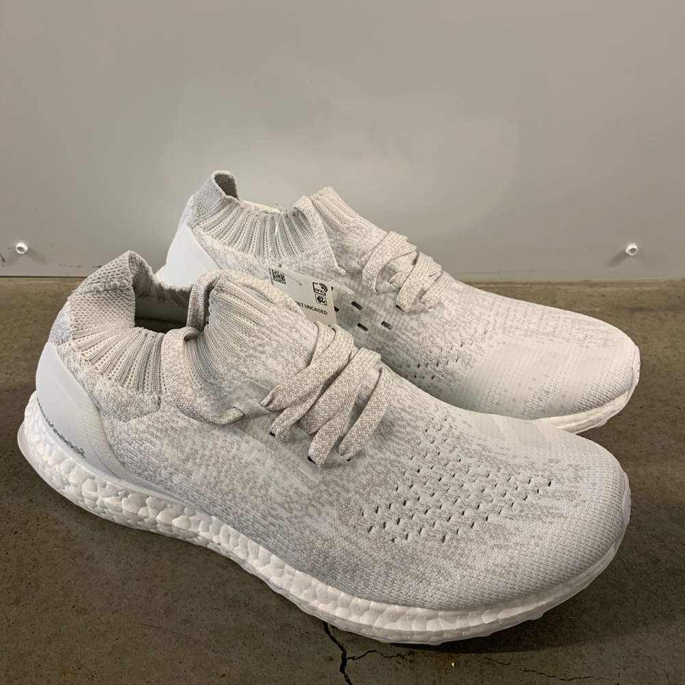 adidas UltraBOOST DNA Uncaged Triple White - Picture 10 of 12